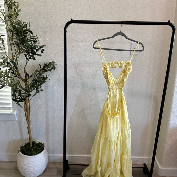 Amazon- Yellow Boho Dress - Picture 5 of 5